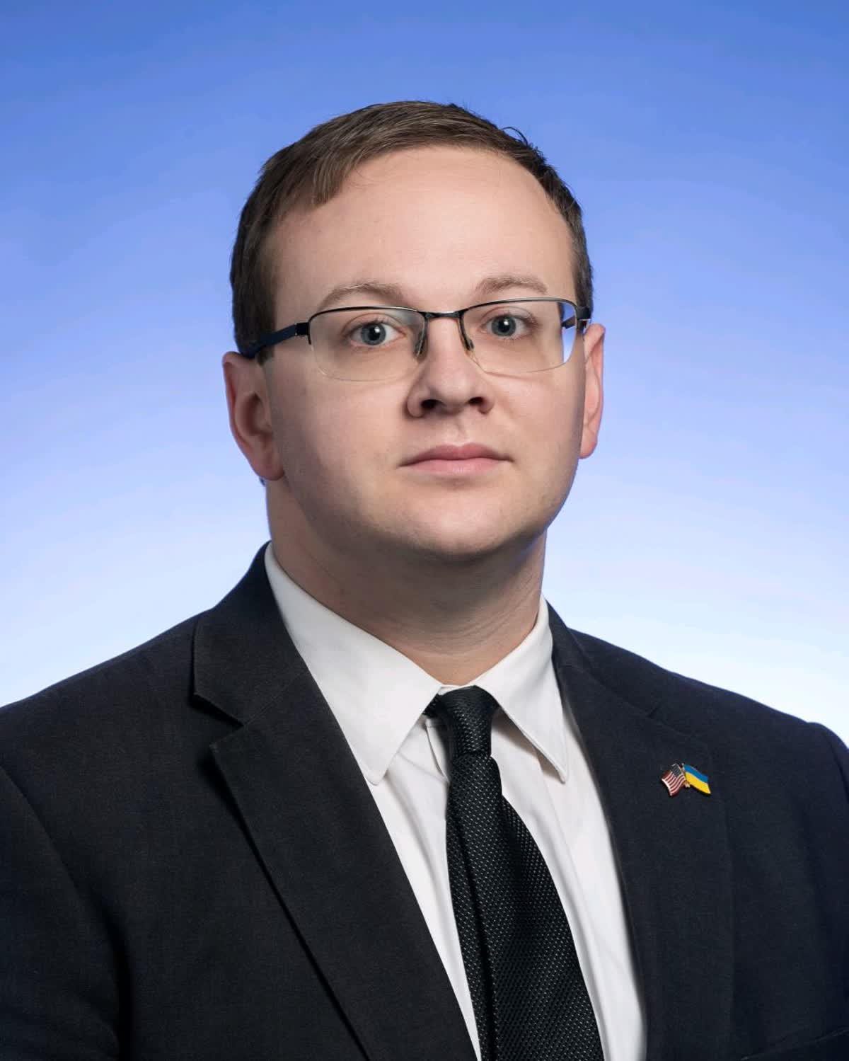 Headshot of Andrew Kingslover